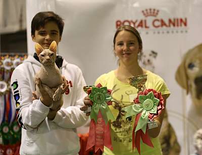    18-19  2014   1-140-169A3424 copy.jpg